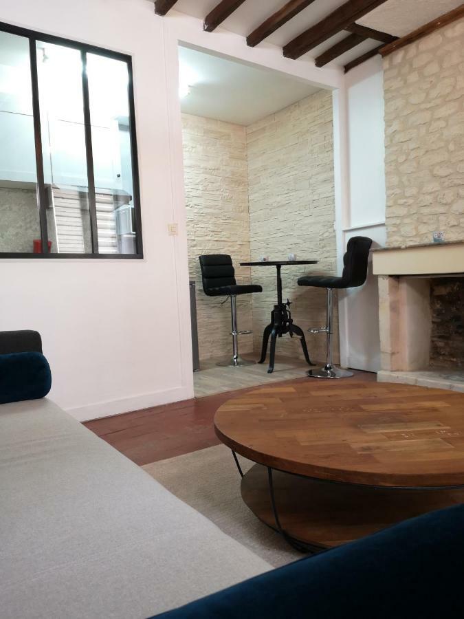 Chaleureux F2 En Centre Ville Apartamento Caen Exterior foto